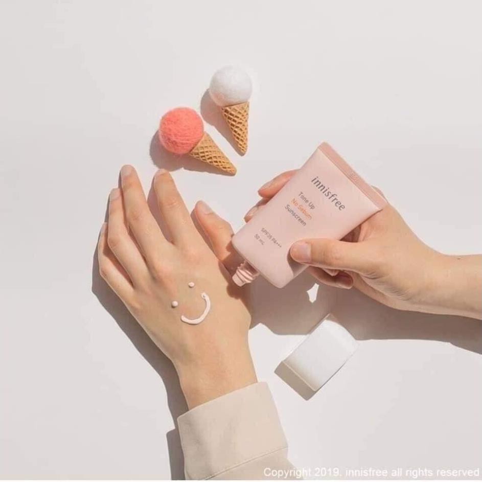Kem Chống Nắng Innisfree Nosebum Nâng Tone Trắng Hồng