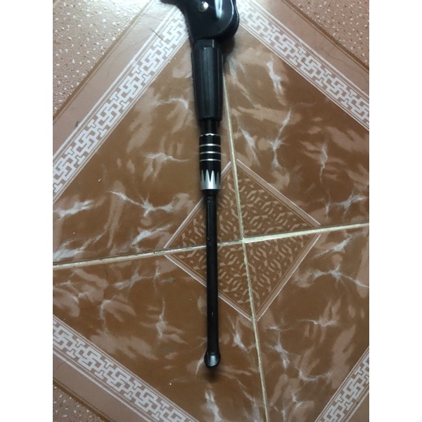 Chân chống bắt 3 điểm