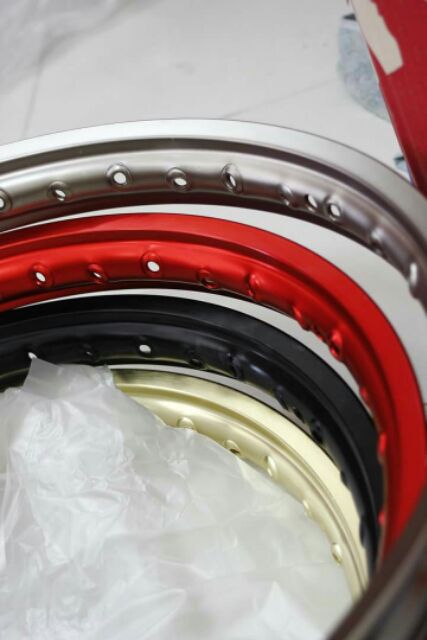 Niềng nhôm Banzai 1 màu