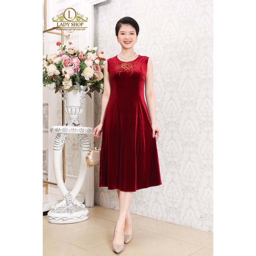 Thời trang trung niên Ladyshop đầm sát nách nhung kết thủ công TK740