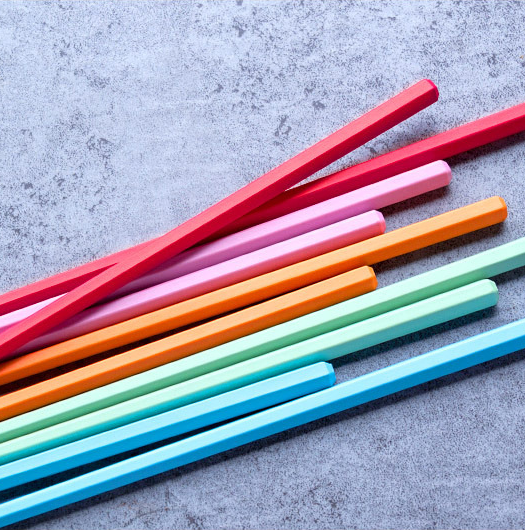 Đôi đũa hợp kim nhiều màu sắc tùy chọn tiện dụng