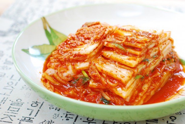 Kim Chi Hàn Quốc ( 한국김지)gói 500g lên men 100% tự nhiên cam kết không sử dụng chất bảo quản . | BigBuy360 - bigbuy360.vn