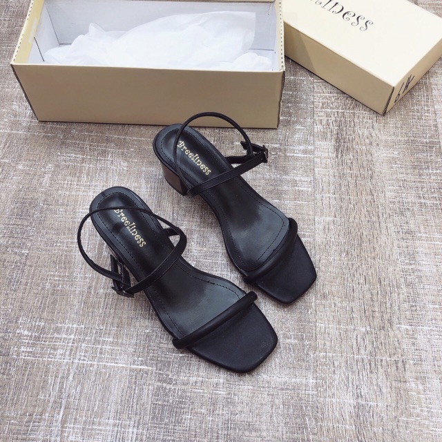 Sandal quai mảnh fullbox