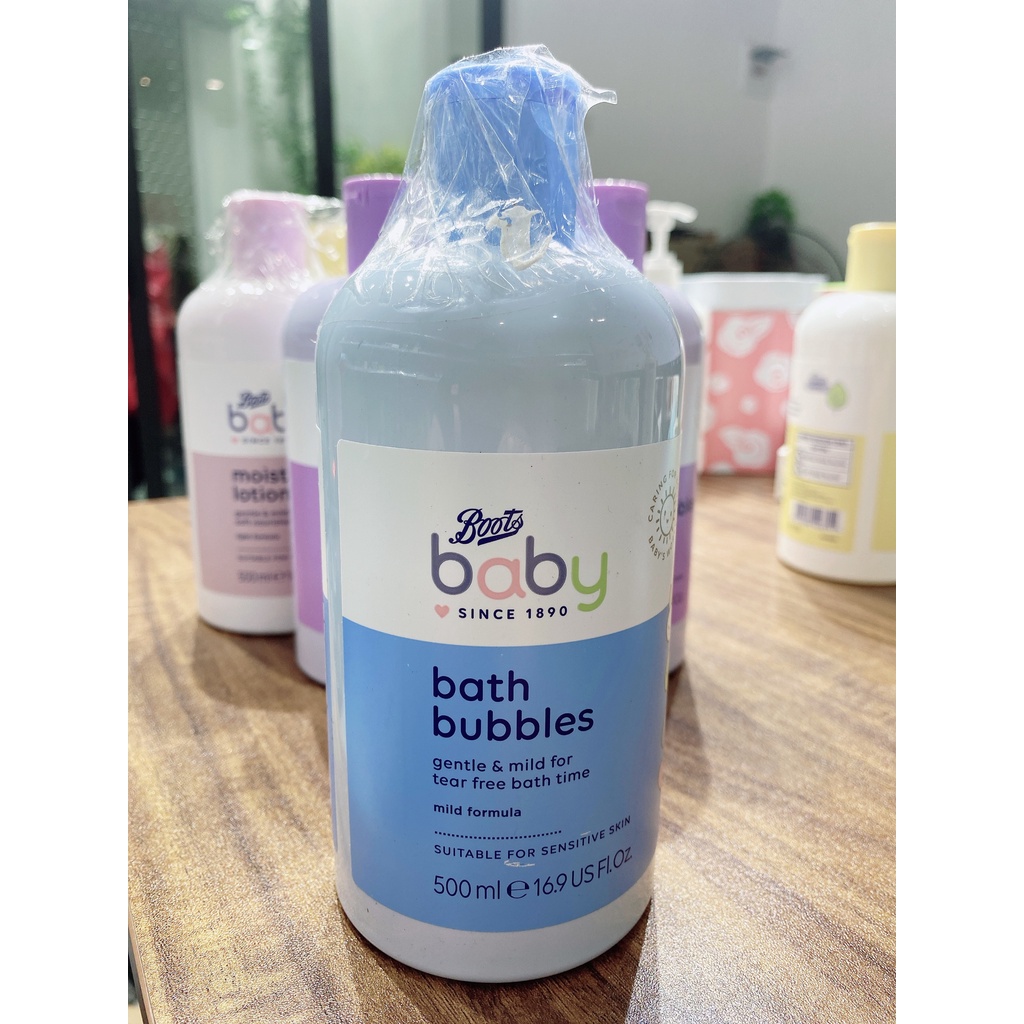 Combo sản phẩm chăm sóc cơ thể bé Boots Baby UK 500ml
