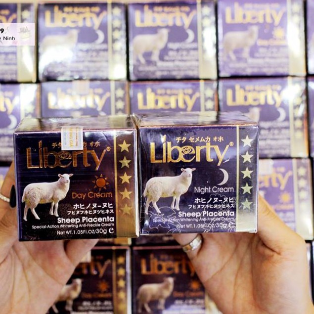 Kem Dưỡng Trắng Da Liberty Nhau Thai Cừu Nhật Bản