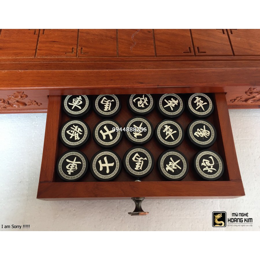 Bàn cờ tướng bằng gỗ Hương - Cuốn thư hoa mai