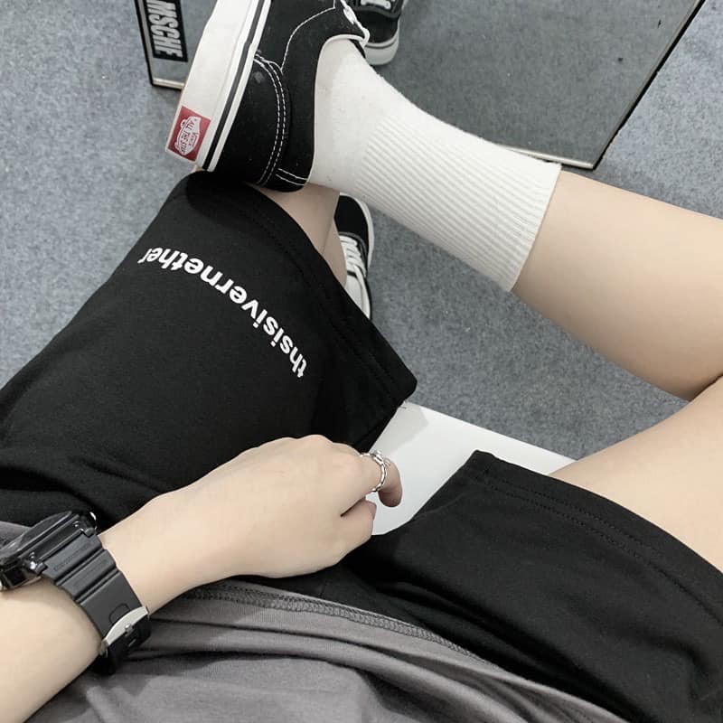 Quần ngố đùi chữ This is | BigBuy360 - bigbuy360.vn