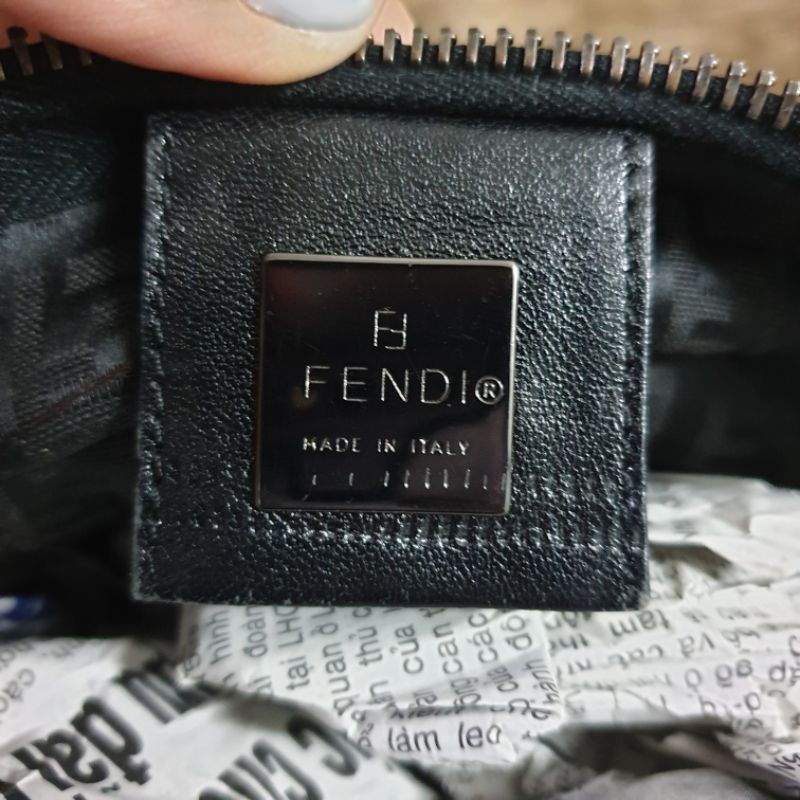 túi 2hand- túi hiệu Fendi Italy có code