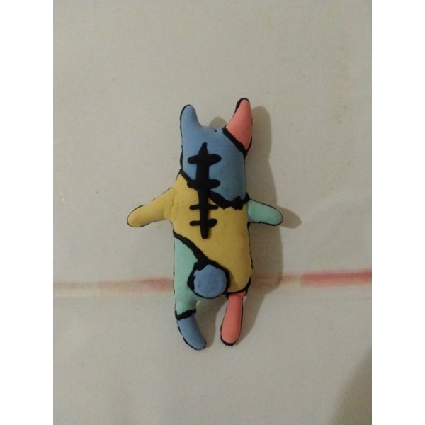 Móc khoá bé thúi ohmnanon bad buddy
