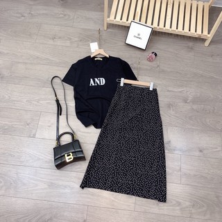 Set áo phông và chân váy chấm bi