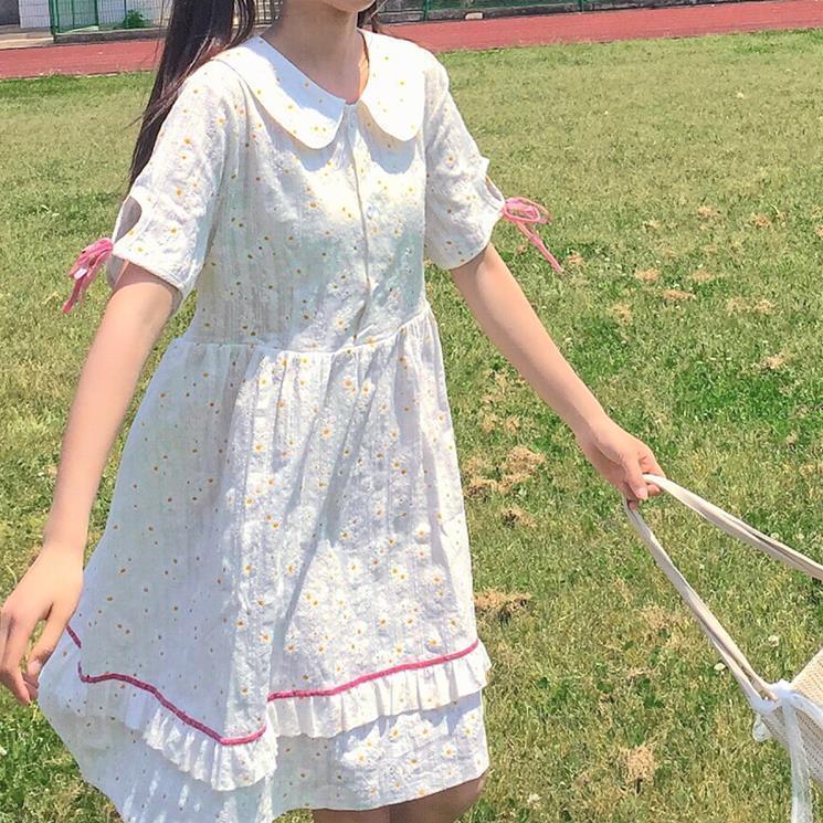 Đầm Ngắn Tay In Họa Tiết Hoa Xinh Xắn Cho Nữ