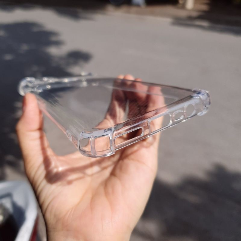 ốp lưng chống sốc realme C12 có gờ bảo vệ camera
