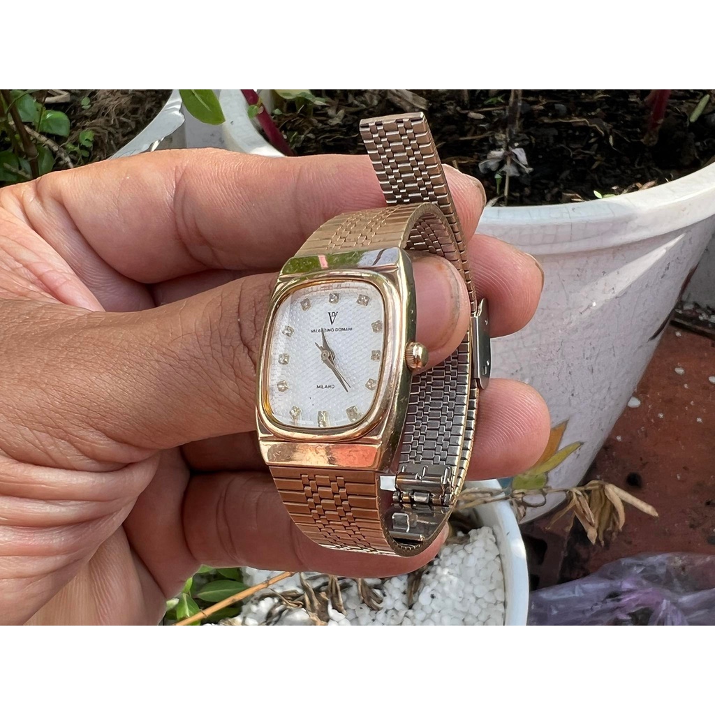 Đồng hồ nữ Valentino Domani Milano  hàng chính hãng  mới 95%