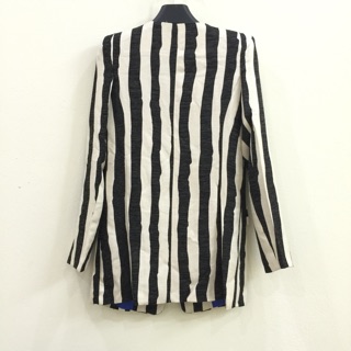 Vest kẻ sọc Hàn Quốc