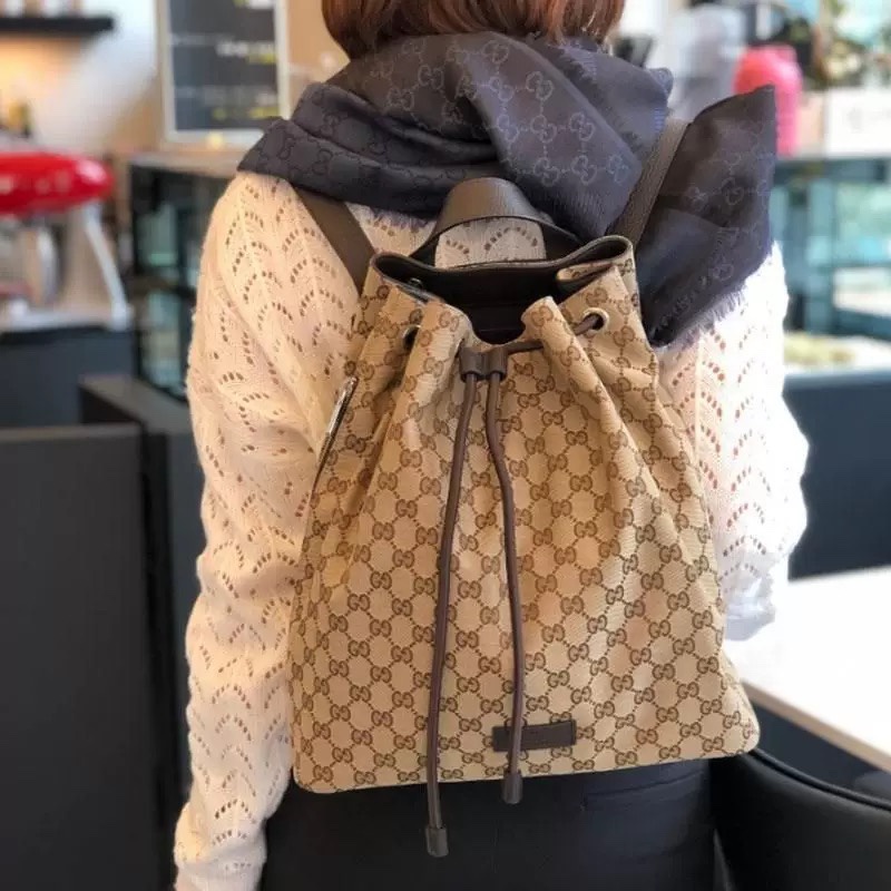 Ba lô dây rút nữ da thật thời trang cao cấp Gucci GG GC họa tiết logo, phong cách cá tính