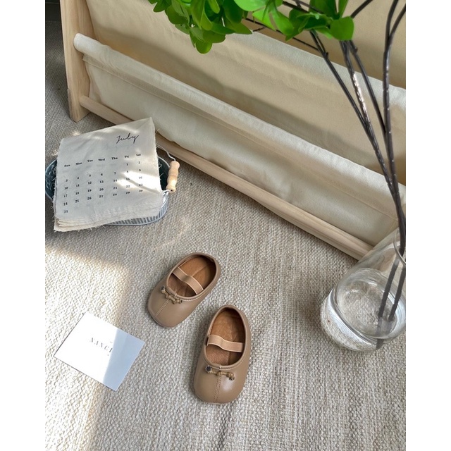 Giày da đế chống trượt búp bê bé gái Nanci
