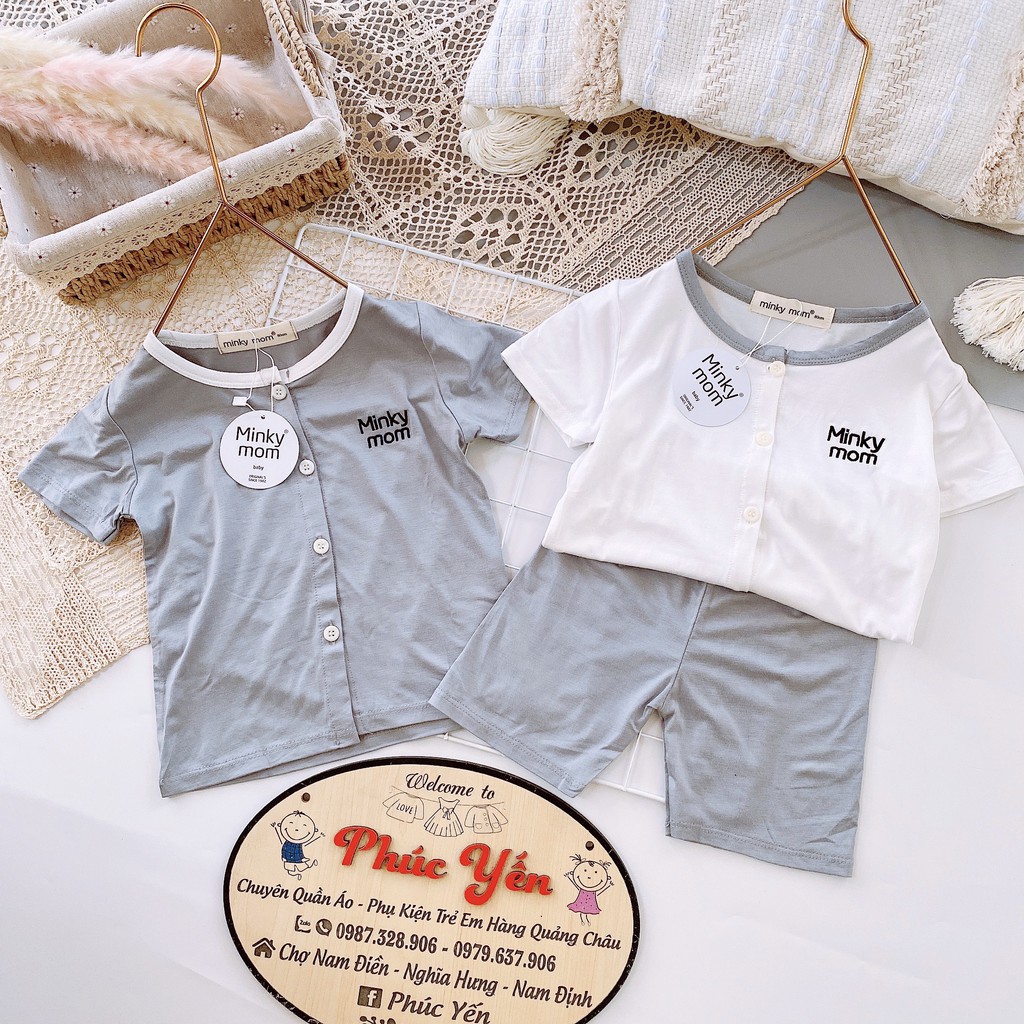 Sale !!! Bộ Cộc Tay Cúc Giữa Minky Mom Thun Lạnh Thêu Chữ Cho Bé trai bé gái (Size 8-18kg)