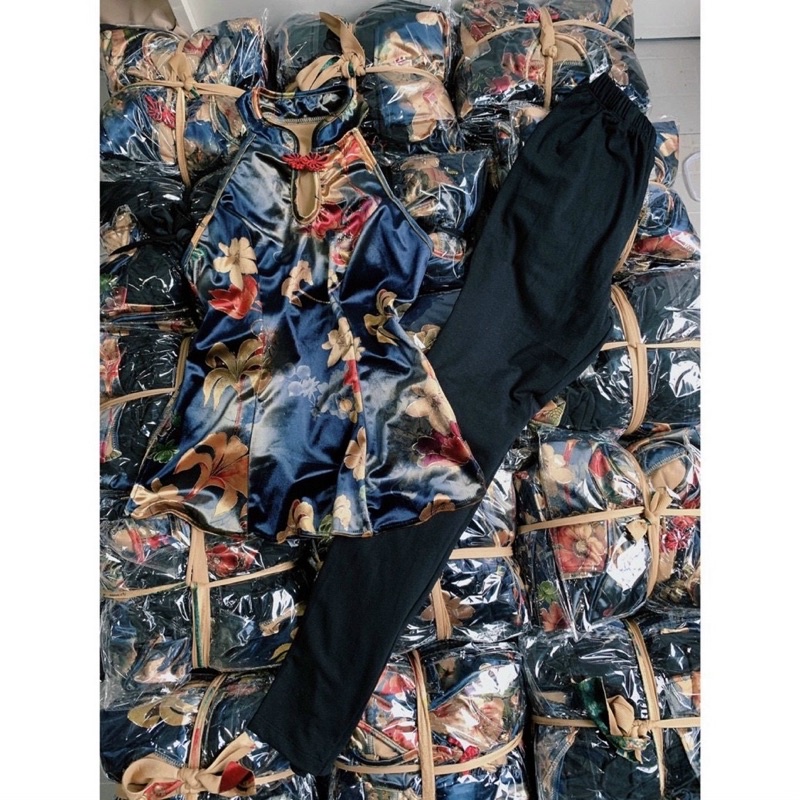 set áo hoa cổ tàu quần legging ôm