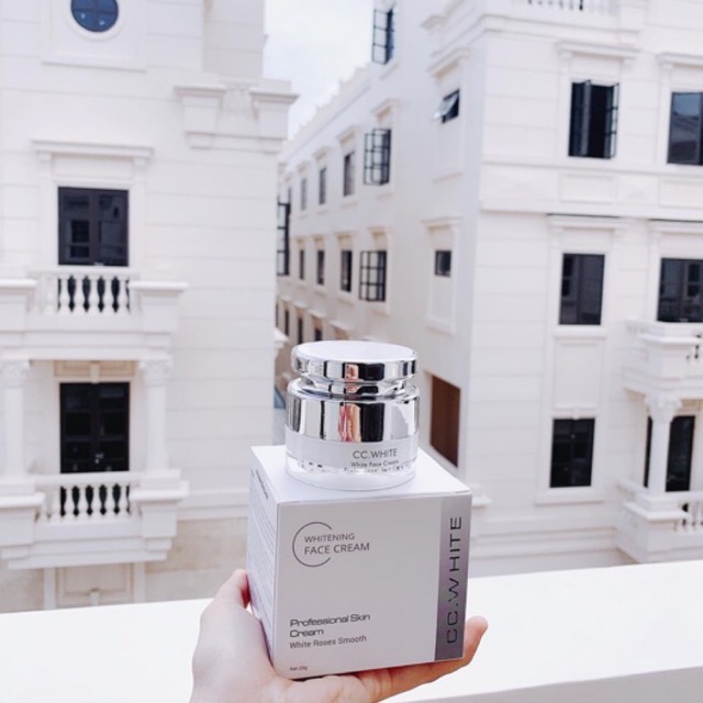 KEM DƯỠNG TRẮNG DA CCwhite (Face Nhung)