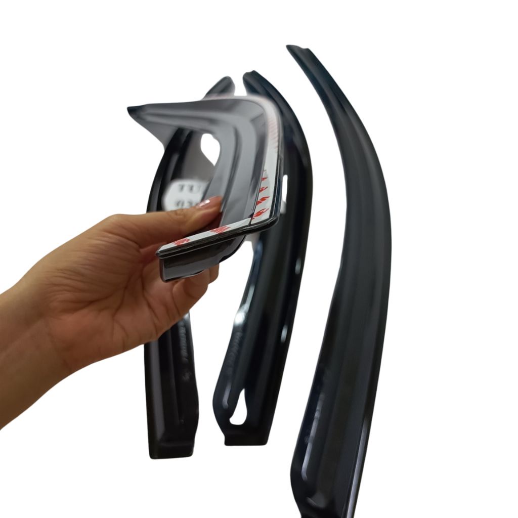 Vè che mưa đen Nubira - Phụ tùng Tuấn Triết