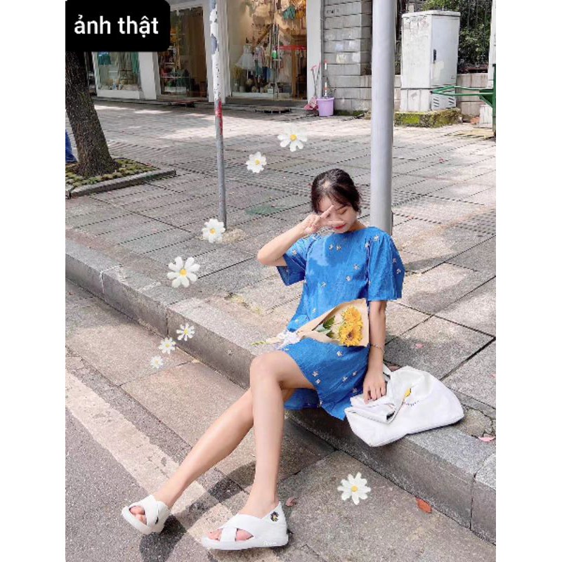 [ORDER] Đầm suông chic cổ tròn thêu hoa cúc nhí màu xanh tối giản