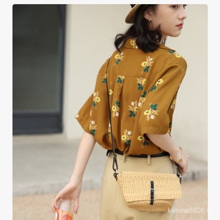 Áo sơ mi ngắn tay cổ V dáng rộng chất mỏng phong cách Pháp retro mùa hè cho nữ mới