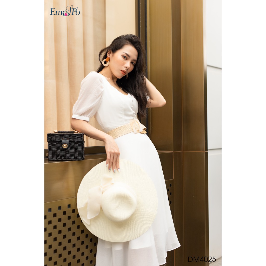 Đầm xòe cổ vuông hở vai đính cúc bọc Emspo DM4025