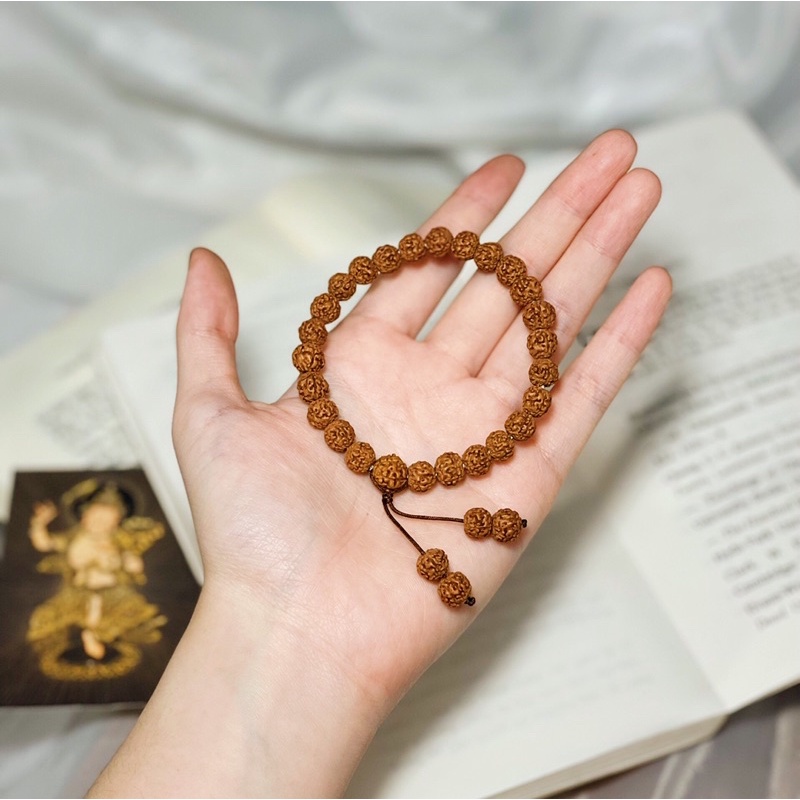 Vòng tay hạt Bồ Đề Kim Cang trơn tua rua - Bình an hộ mệnh