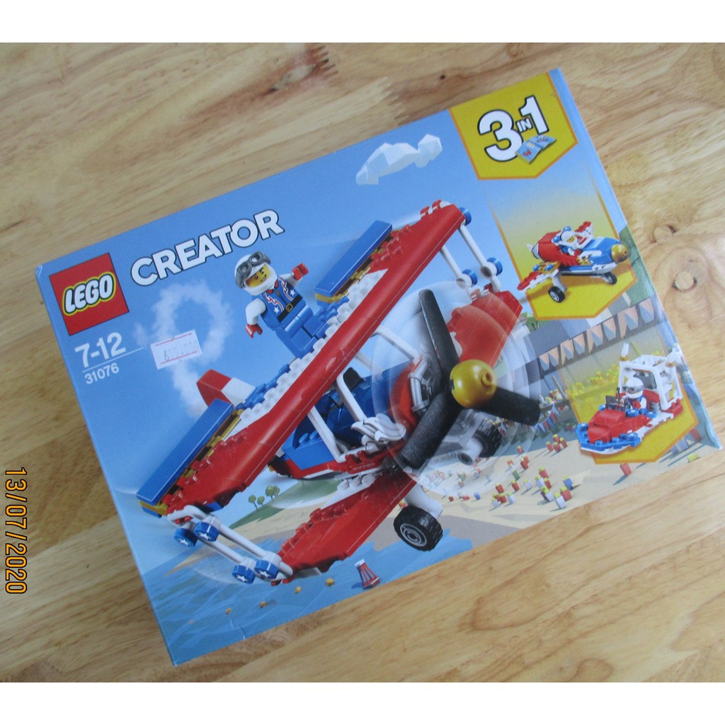 LEGO Máy Bay Biểu Diễn Mạo Hiểm - LEGO Creator 31076