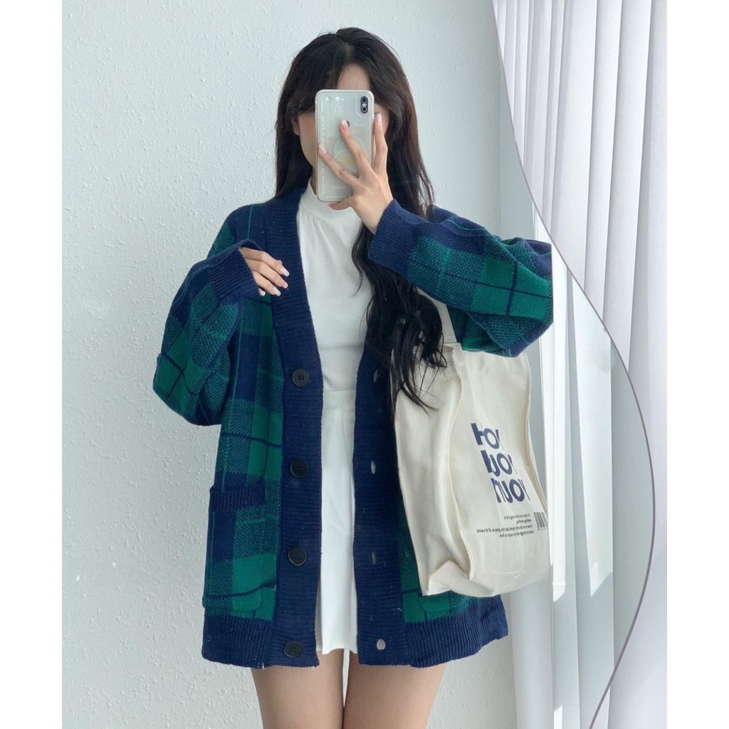 Áo khoác cardigan len kẻ caro form rộng chùm mông phong cách ulzzang Hàn Quốc