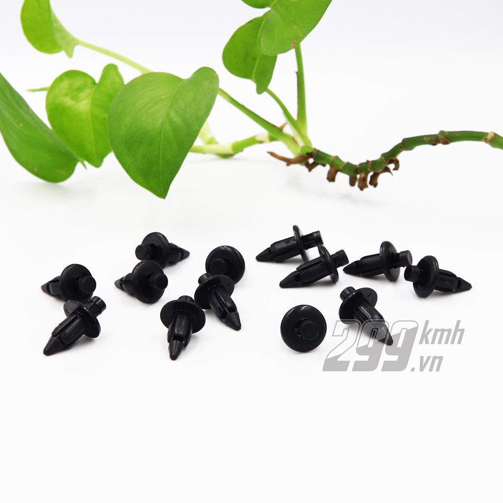 Chốt nhựa, chốt bấm dàn áo cho xe Winner