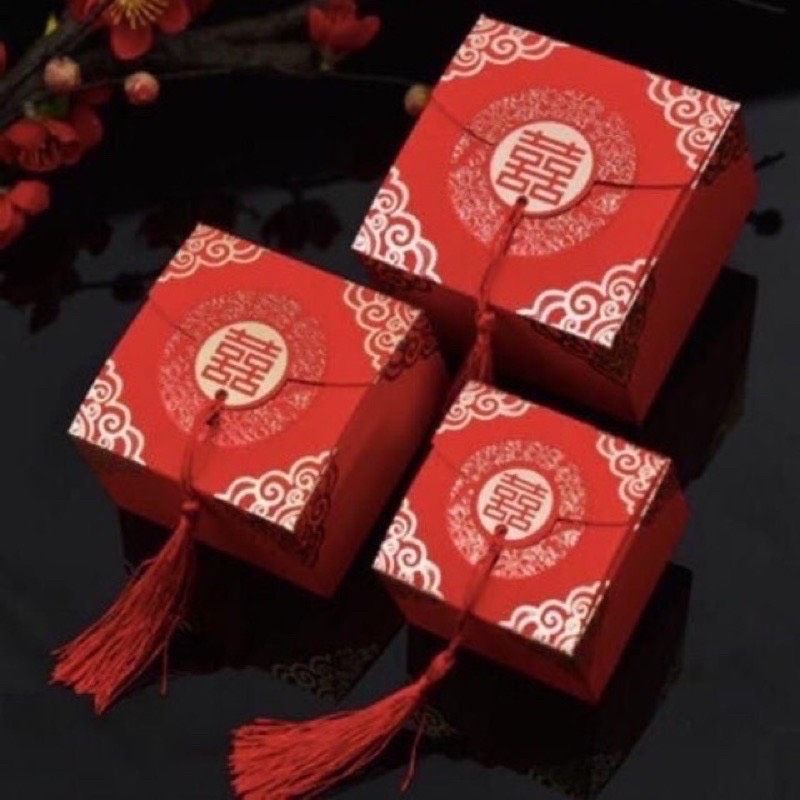 Hộp giấy Tàu đựng bánh pía trang trí mâm quả