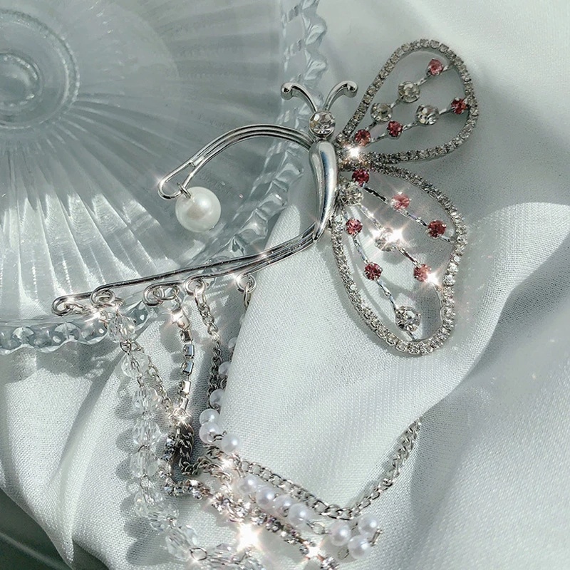 [Women Korean Elegant Pearl Butterfly Tassel Ear Clips] [Ladies Bohemia Rhinestone Statement Drop Earrings] [Korean INS Simple Style Wedding Party Ear Jewelry]