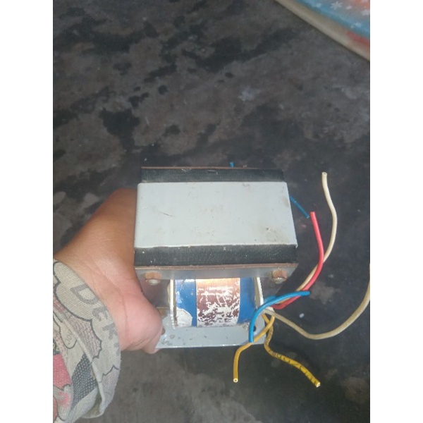 Biến áp 35V đôi 20a có nguồn phụ 15V đôi
