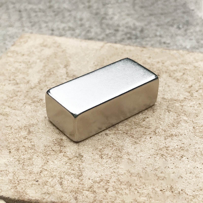 Nam châm vĩnh cửu 30x15x3mm, 30x15x5mm, 30x15x10mm từ tính N35