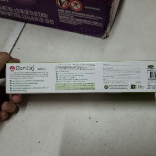 Kem đánh răng Dok Bua Ku của thái