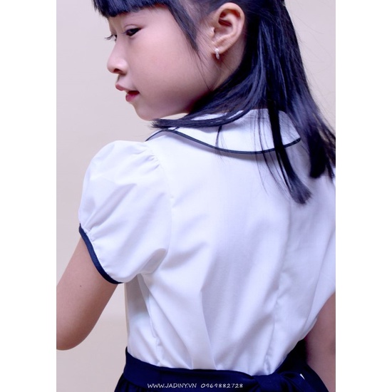 Đầm học sinh bé gái nhiều kiểu cho học sinh tiểu học Jadiny