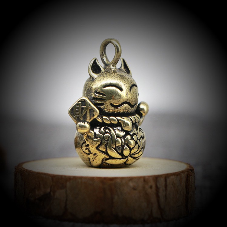 Tượng Mèo thần tài  mini bằng đồng thau chế tác thủ công dùng để trang trí bàn làm việc oto đem lại may mắn tài lộc