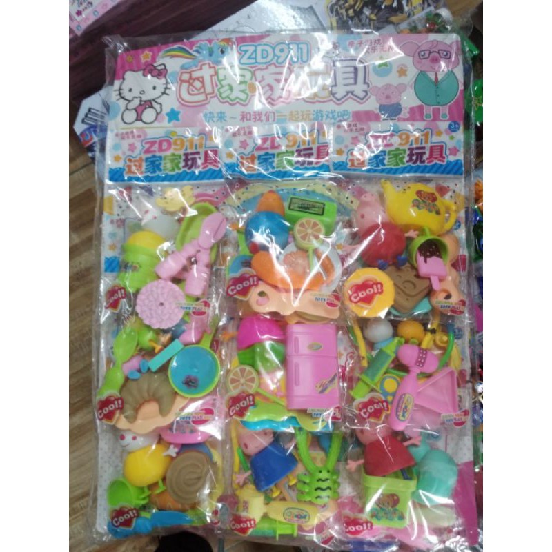 1 bảng đồ chơi dụng cụ siêu đáng iu của bé