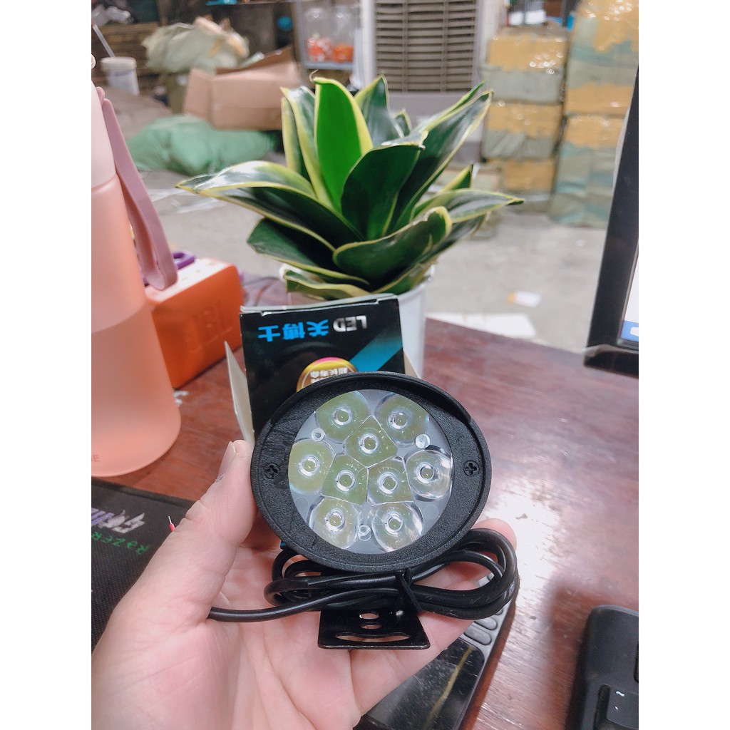 Đèn led 9 bóng siêu sáng chống nước