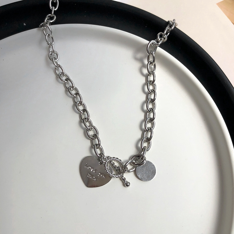 SUXI Dây chuyền choker mặt hình trái tim thời trang