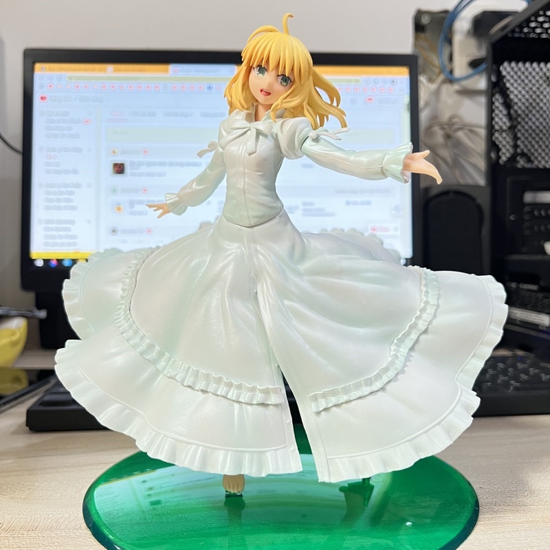 Mô hình figure nhân vật Saber trong FGO