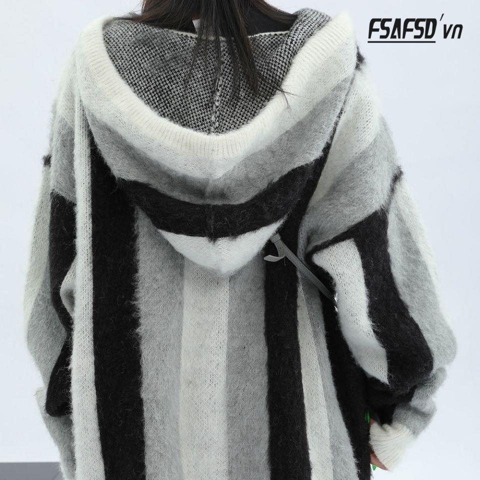 Áo Khoác Sweater Có Mũ Trùm Dáng Rộng Kẻ Sọc Thời Trang Thu Đông 2022 Mới Cho Nữ