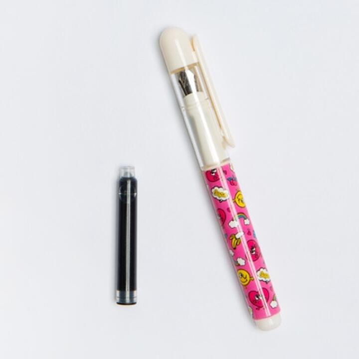 Bút Máy ARTBOX Hàn Quốc Họa Tiết Emoji Màu Hồng Dễ Thương