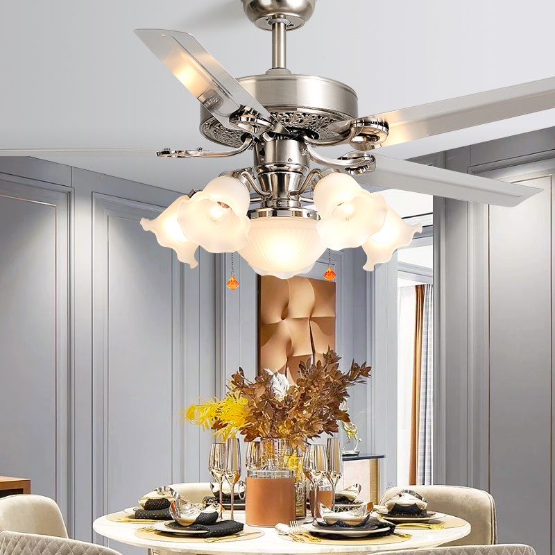 Quạt trần đèn SuperVilighting, MS: S138, động cơ DC 50W, sải cánh : 1,32m, điện áp : 220V- Động cơ bảo hành  48 tháng