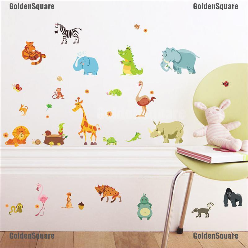 Decal Dán Tường Hình Khỉ Con Ngộ Nghĩnh