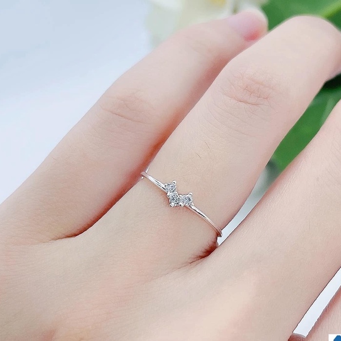 NHẪN BẠC NỮ NHỎ XINH GẮN BA VIÊN ĐÁ NHỎ HÌNH TRÁI TIM, BẠC NGUYỄN KHÁNG