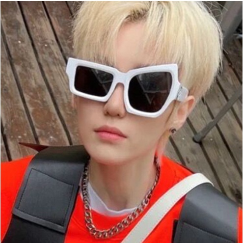 Kính Mát Thời Trang Độc Đáo Cho Người Trẻ
