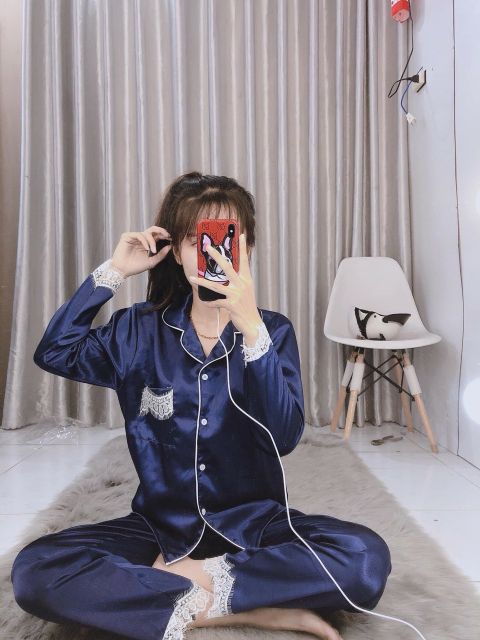 Đồ bộ phi lụa tay dài phối ren | BigBuy360 - bigbuy360.vn