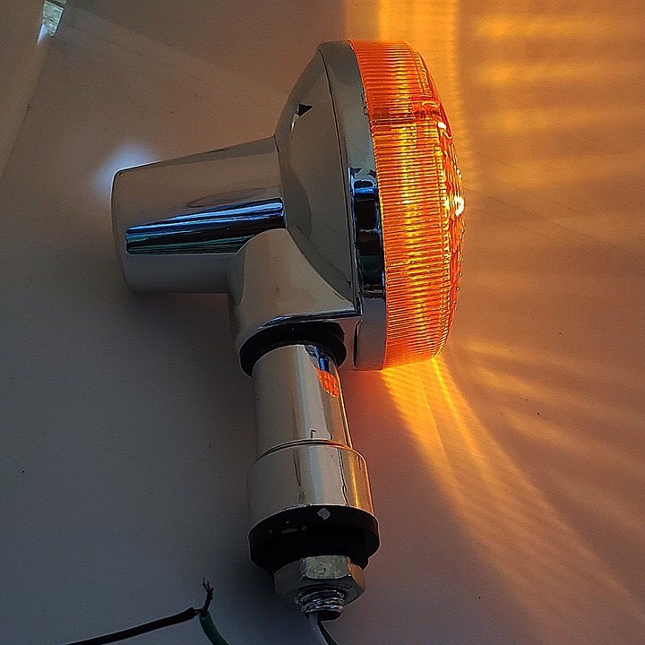 CẶP XI NHAN KIỂU GN CHO XE MOTO - XI NHAN GN